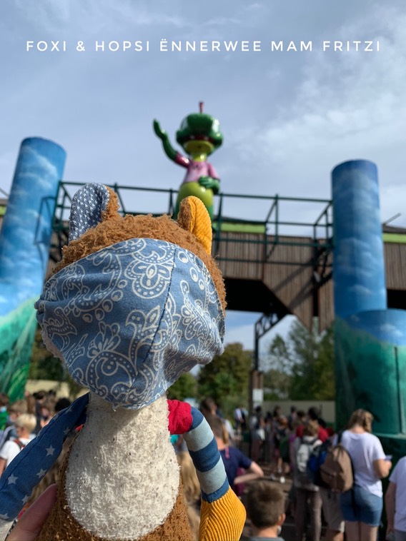 31876419-9D3A-4917-93F4-D394E19DC137