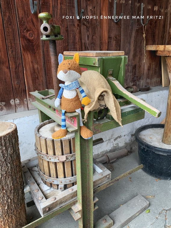 75AB6899-8929-42D7-9BCF-9C0B829DE139